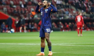 世预赛-莱万献助攻德佩扳平 荷兰1-1波兰以3分优势领跑